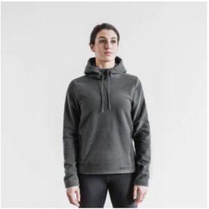 NOBULL Women’s Polartec Wind Pro Arctic Pullover Hoodie / Dark Shadow / Medium
